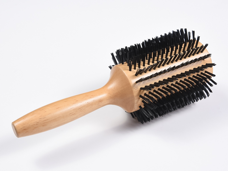 Spazzola per capelli rotonda in legno di bambù