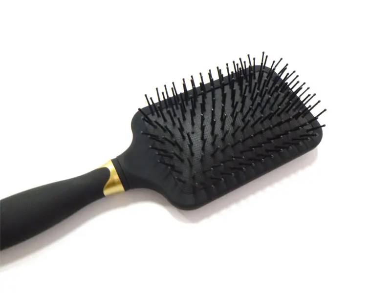 Spazzola per capelli districante con rivestimento in gomma