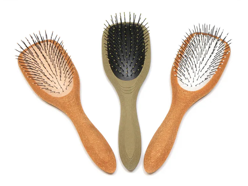Quali sono le caratteristiche principali da cercare in una spazzola per capelli da massaggio?
